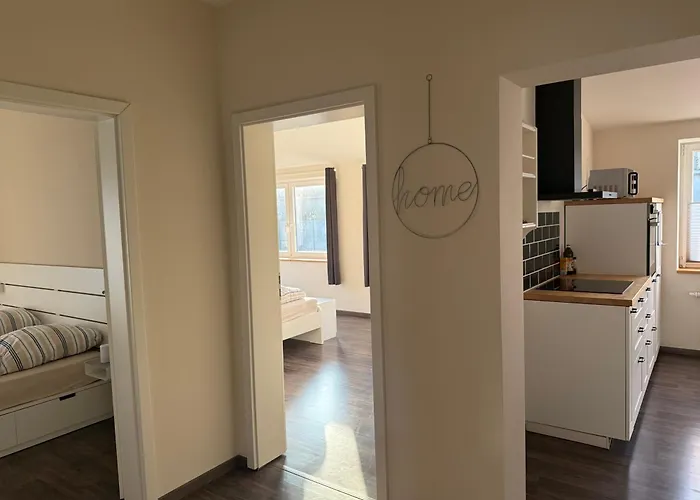 Helle, Grosse In Laendlicher Umgebung Sterup